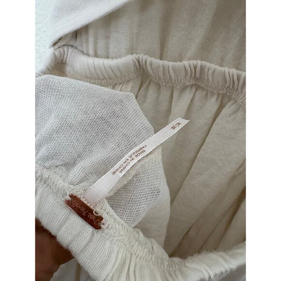 Free People Easy Street Wrap Romper Sz Medium Cream Lightweight Boho Loungewear - Picture 5 of 11